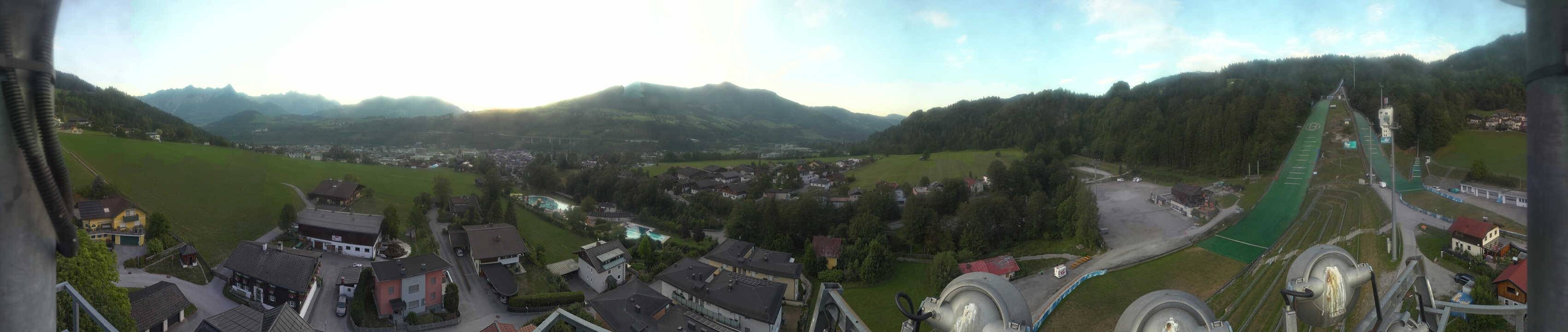 Archived image Webcam Bischofshofen - Village and Ski Jumping Area