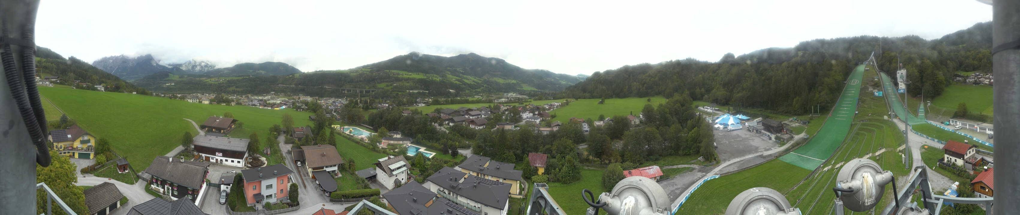 Archived image Webcam Bischofshofen - Village and Ski Jumping Area