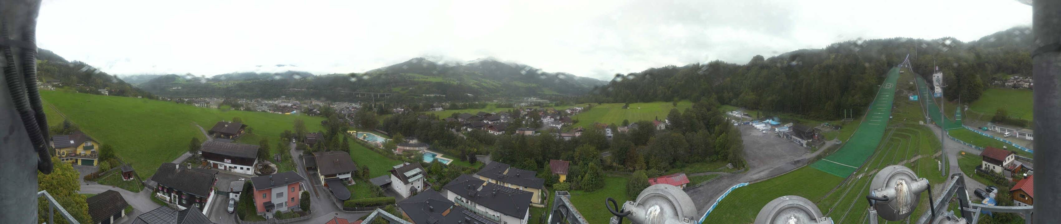 Archived image Webcam Bischofshofen - Village and Ski Jumping Area