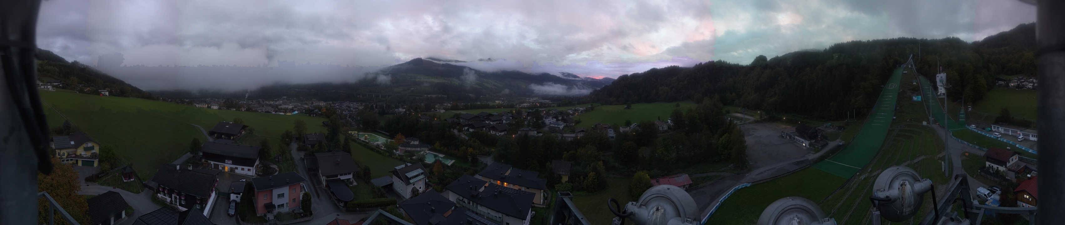Archived image Webcam Bischofshofen - Village and Ski Jumping Area