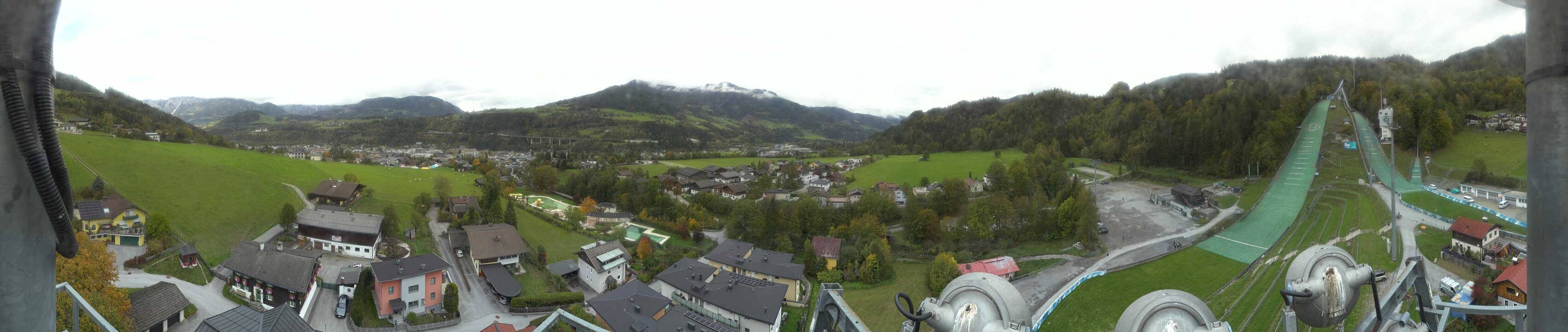 Archived image Webcam Bischofshofen - Village and Ski Jumping Area