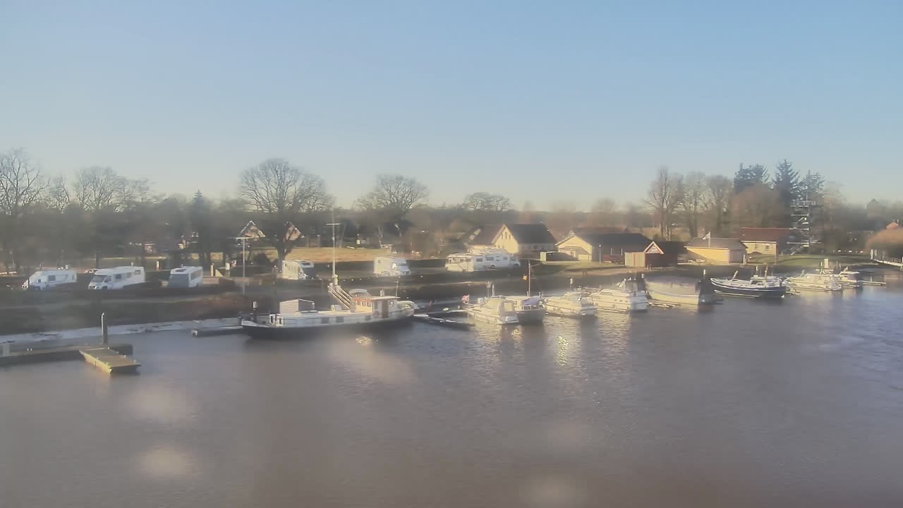 Archiv Foto Webcam Barßel: Bootshafen