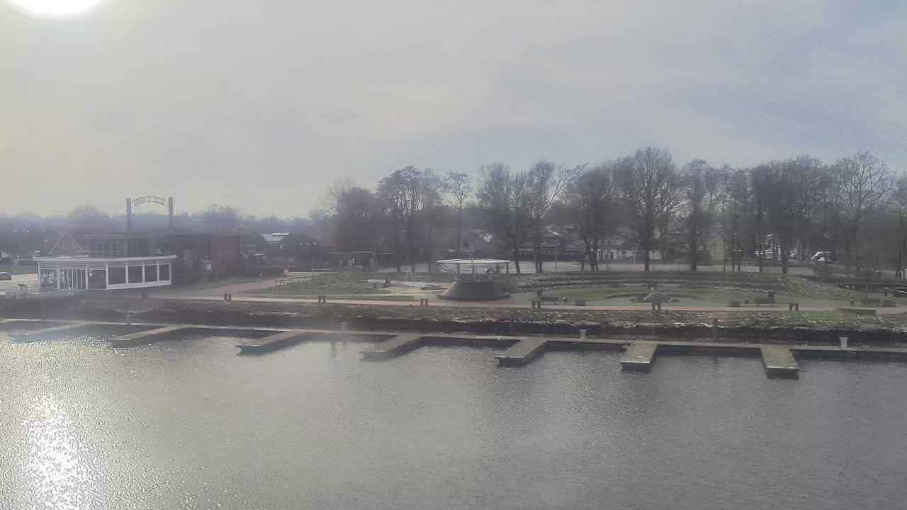 Archived image Webcam Barßel at the boat harbour