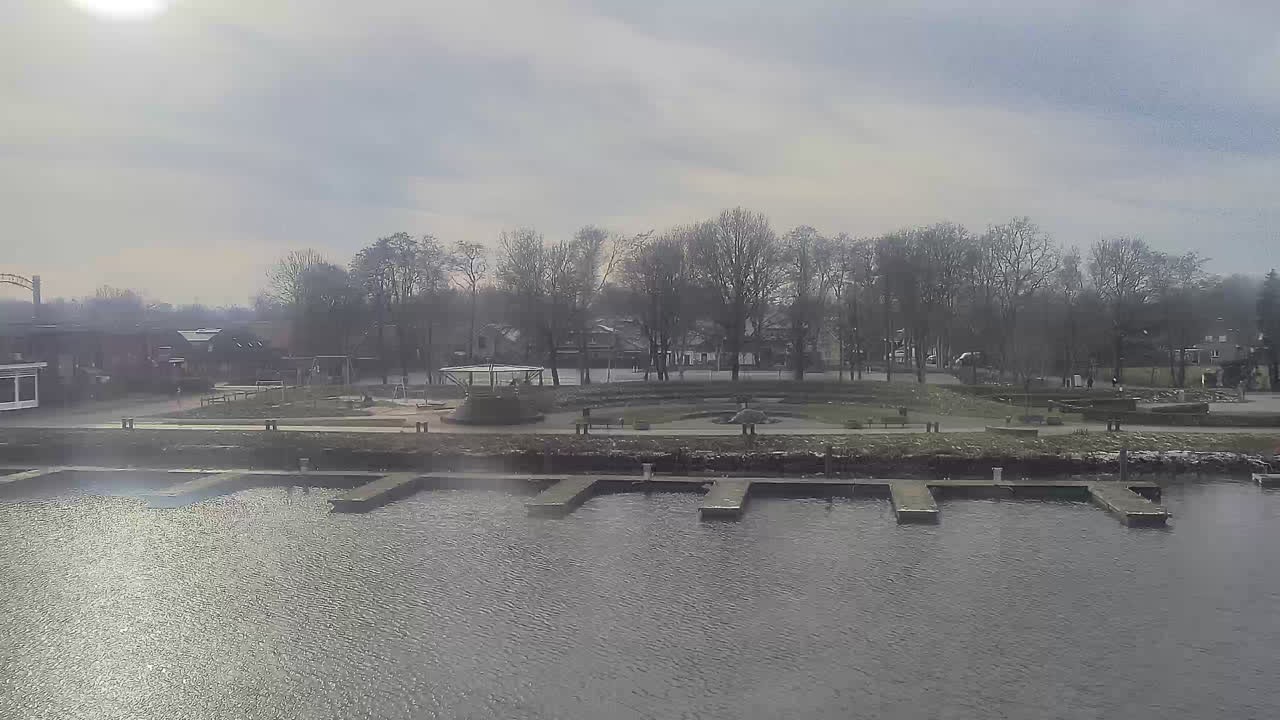 Archived image Webcam Barßel at the boat harbour