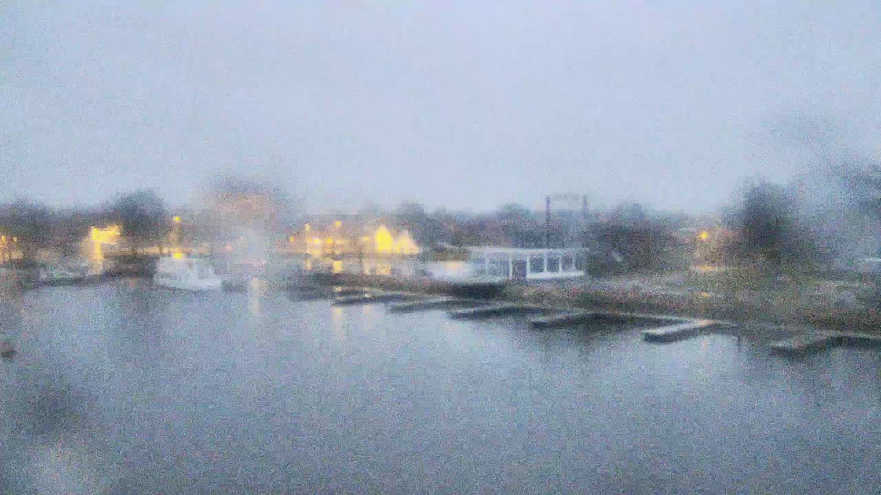 Archiv Foto Webcam Barßel: Bootshafen