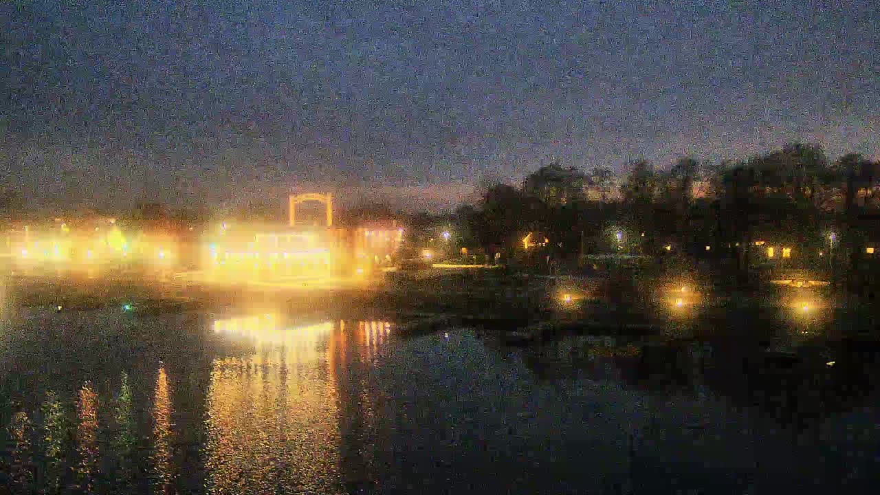 Archived image Webcam Barßel at the boat harbour