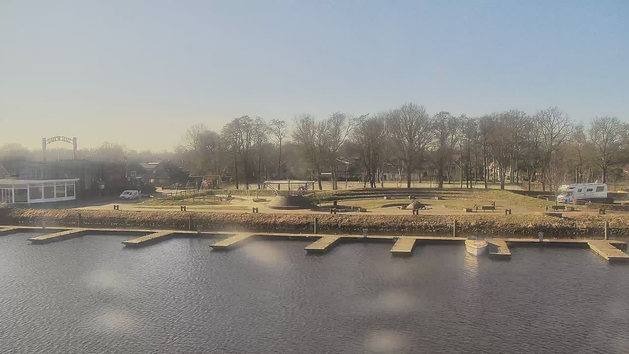 Archiv Foto Webcam Barßel: Bootshafen