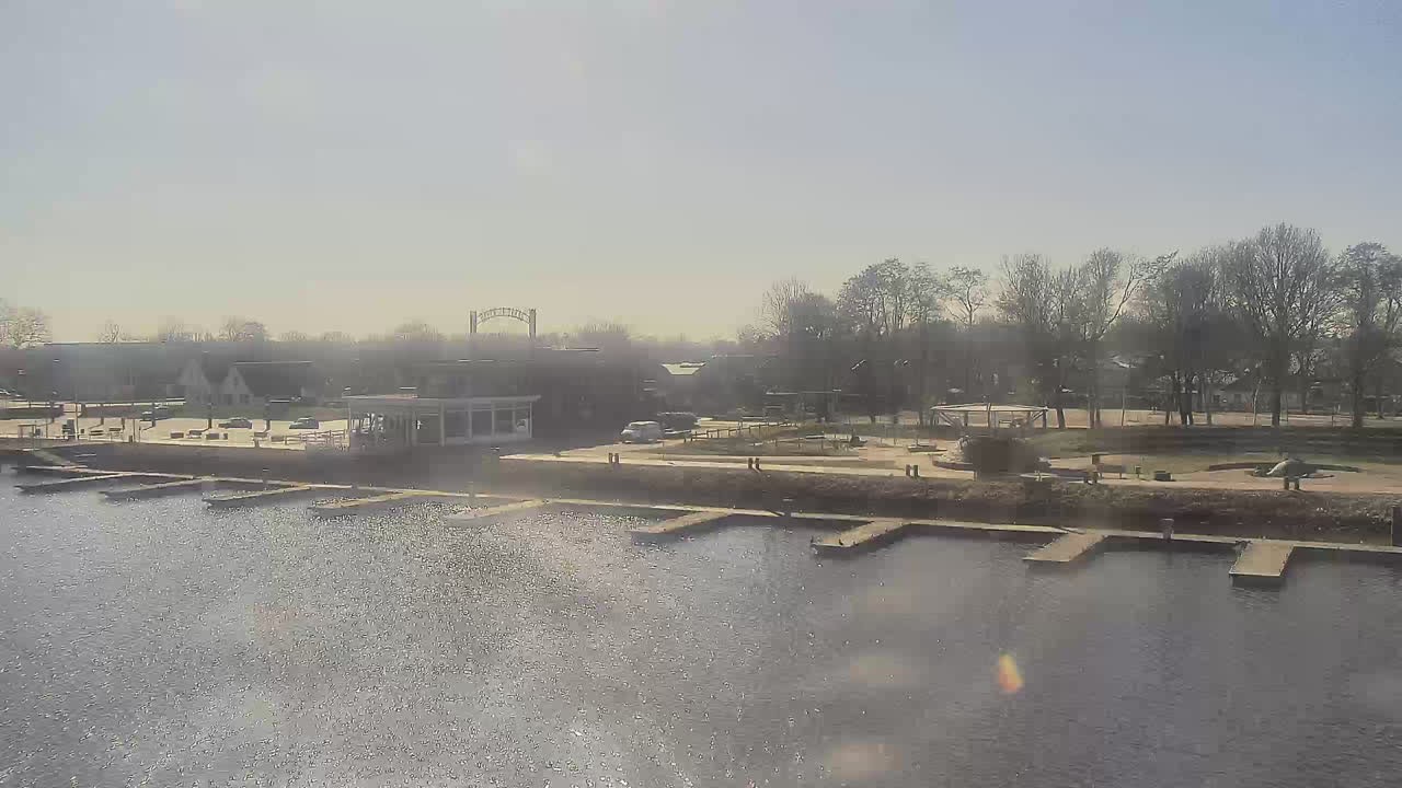 Archiv Foto Webcam Barßel: Bootshafen