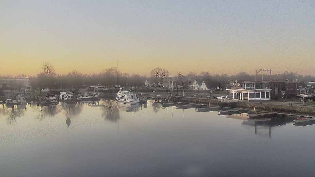 Archiv Foto Webcam Barßel: Bootshafen