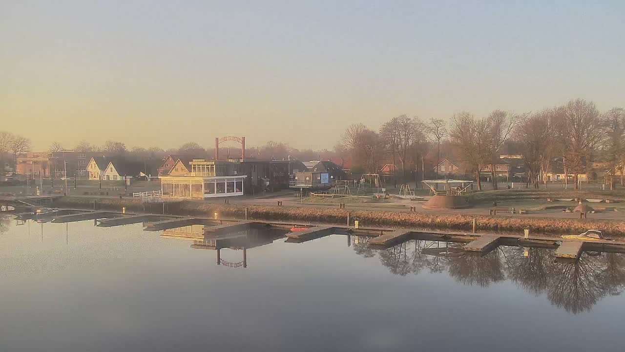 Archiv Foto Webcam Barßel: Bootshafen