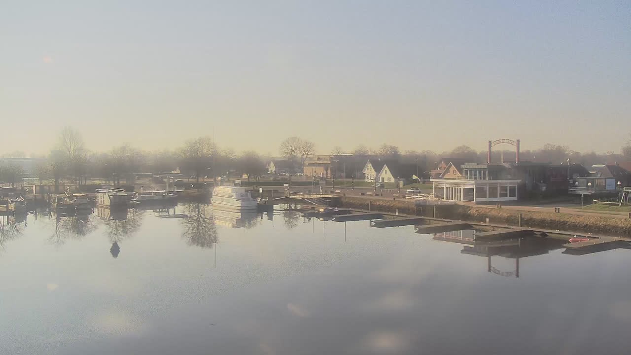 Archiv Foto Webcam Barßel: Bootshafen