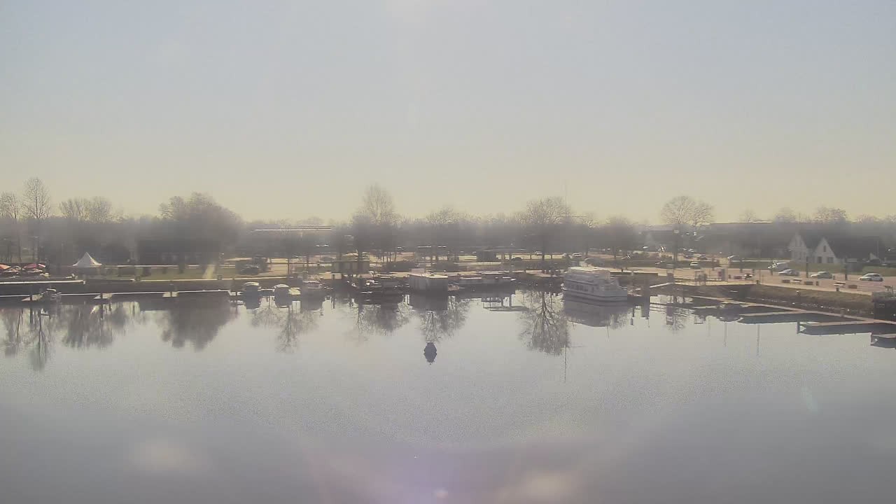 Archiv Foto Webcam Barßel: Bootshafen