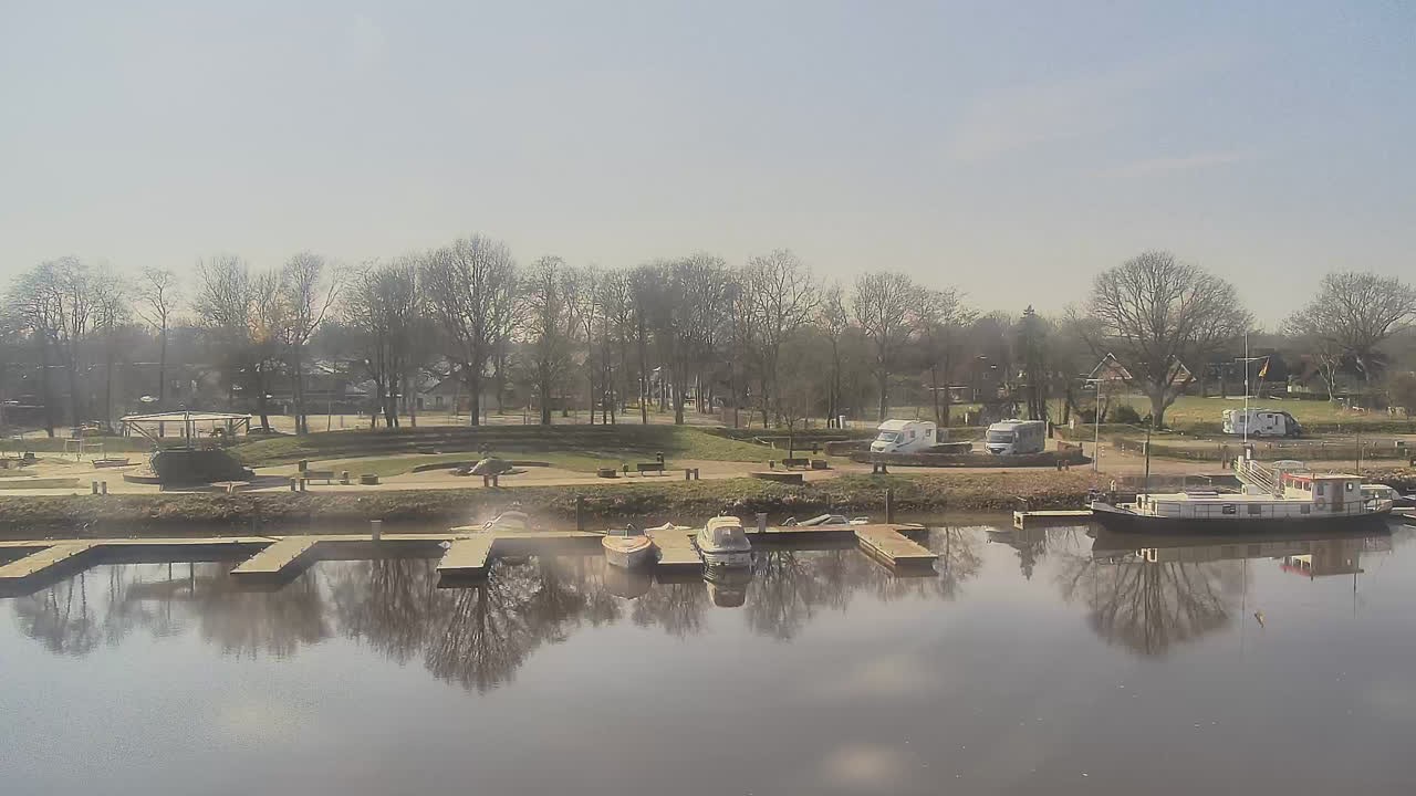 Archiv Foto Webcam Barßel: Bootshafen