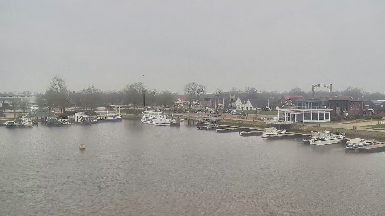 Archiv Foto Webcam Barßel: Bootshafen