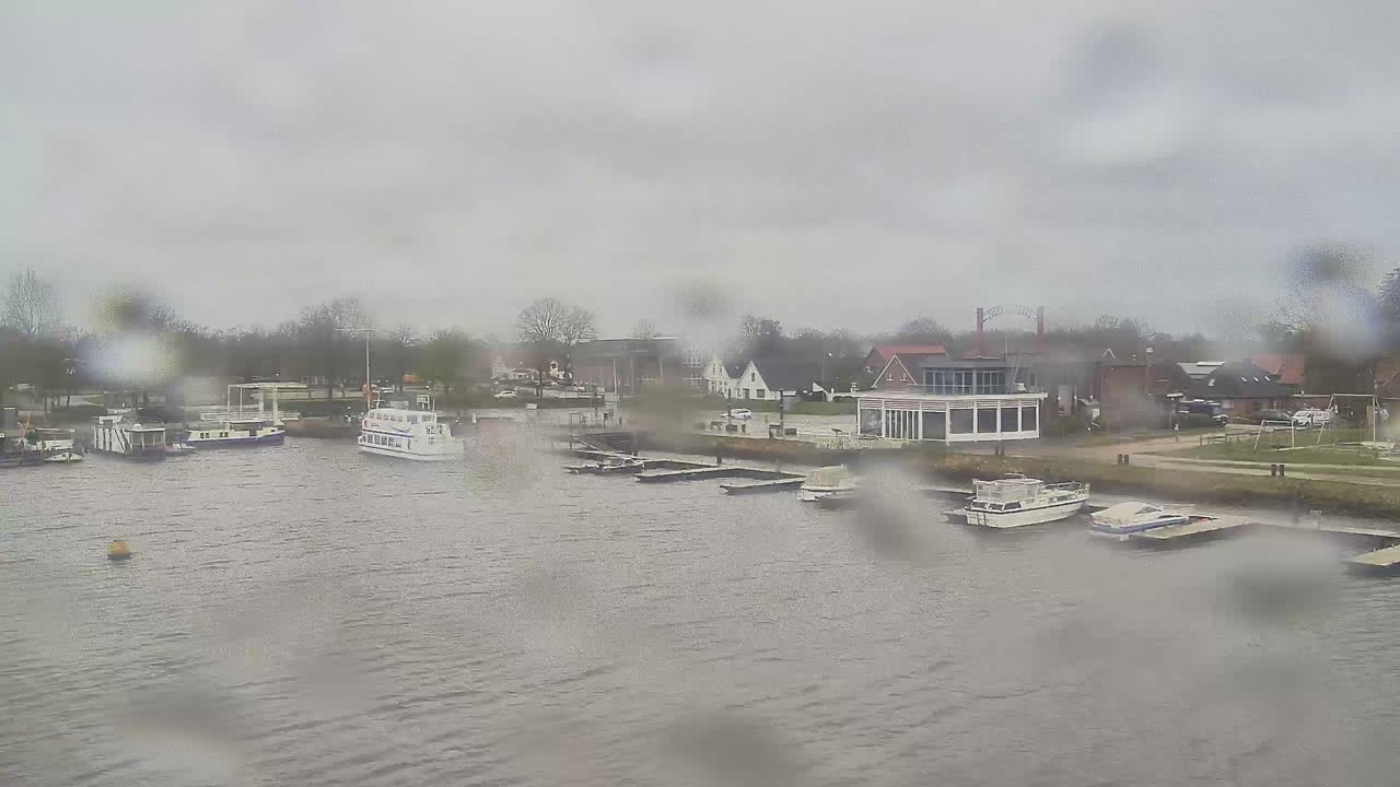 Archiv Foto Webcam Barßel: Bootshafen