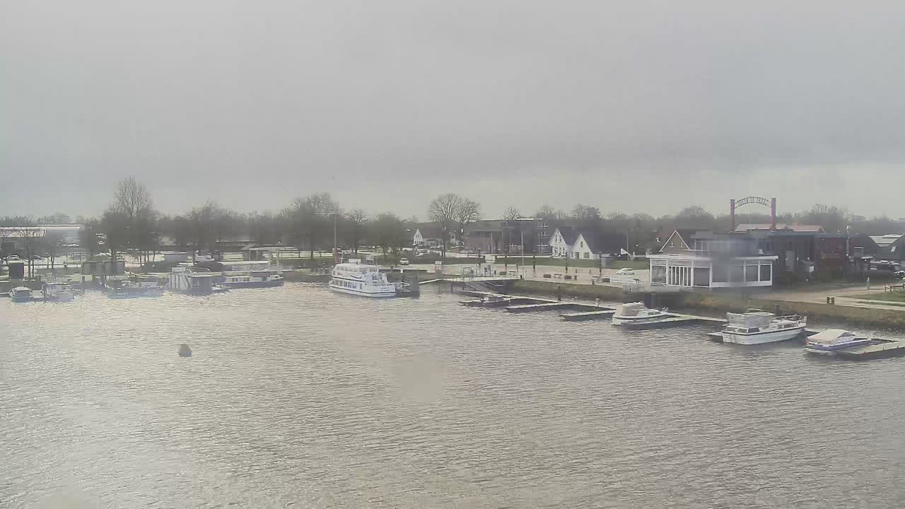 Archiv Foto Webcam Barßel: Bootshafen