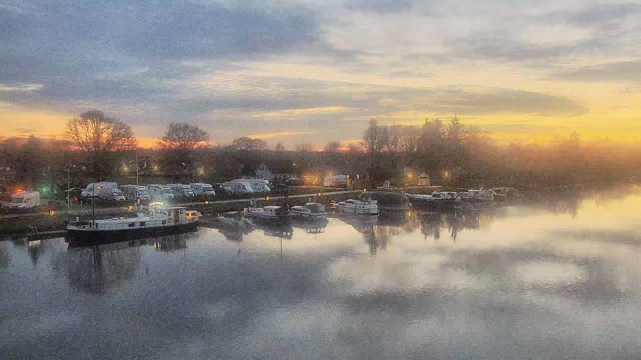 Archiv Foto Webcam Barßel: Bootshafen