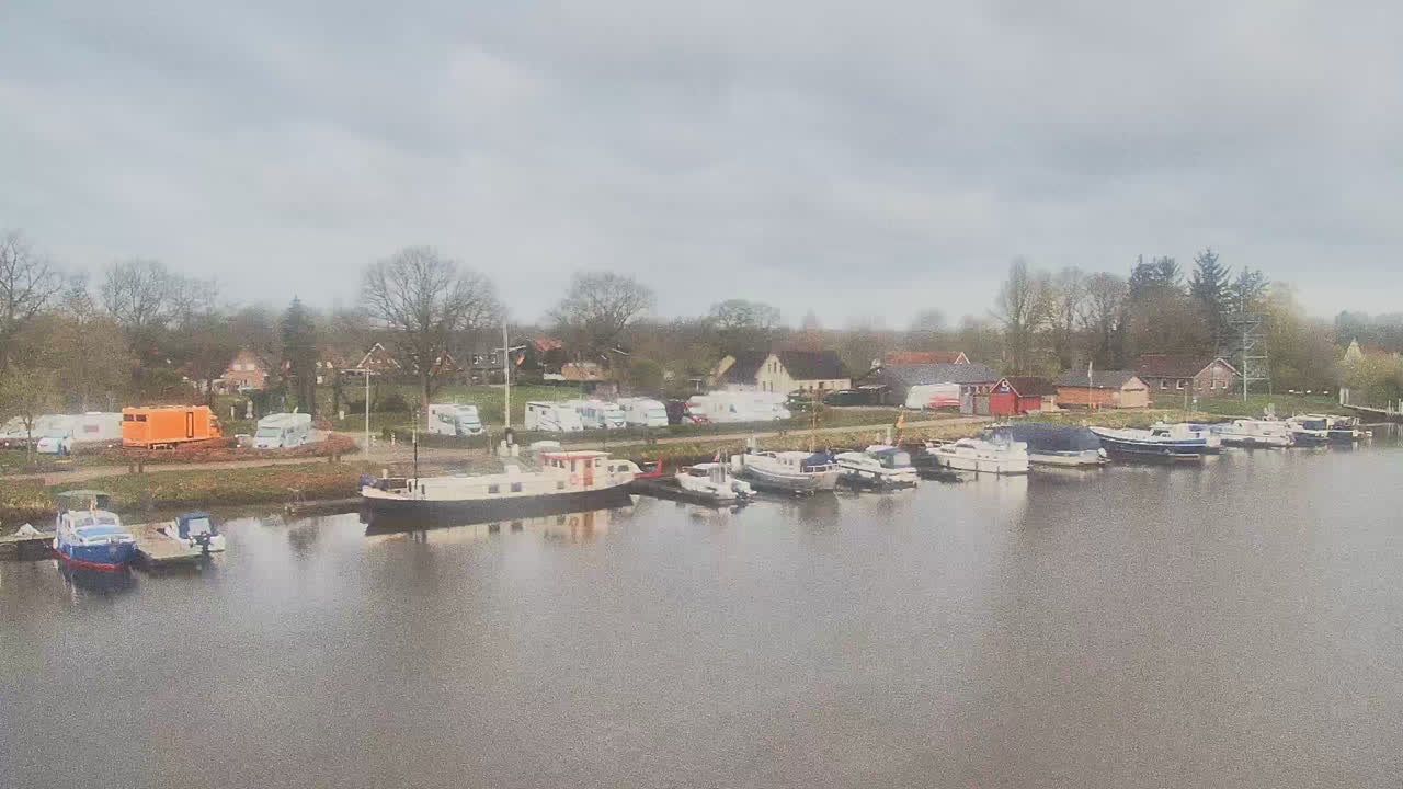 Archiv Foto Webcam Barßel: Bootshafen