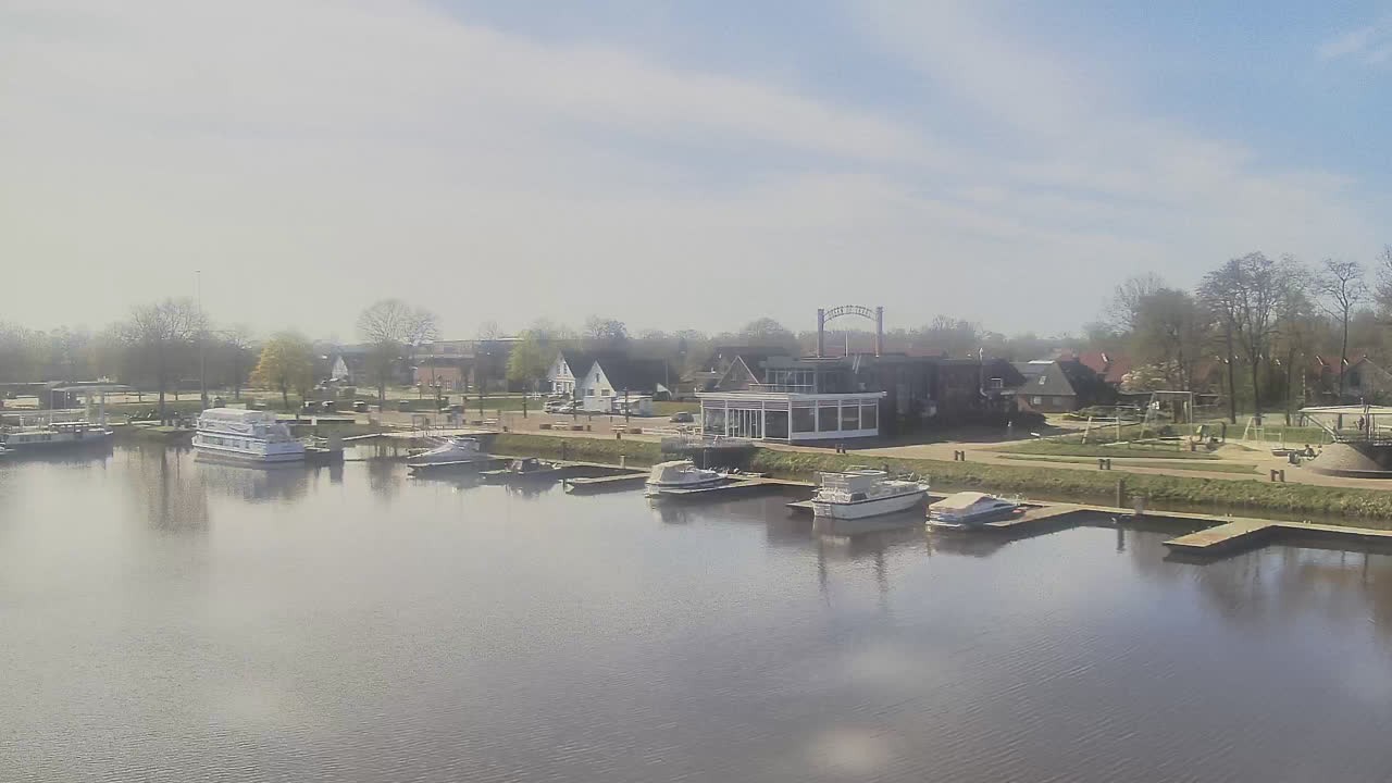 Archiv Foto Webcam Barßel: Bootshafen