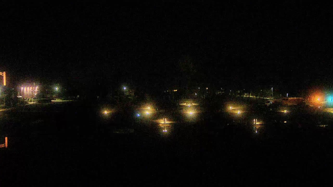 Archived image Webcam Barßel at the boat harbour