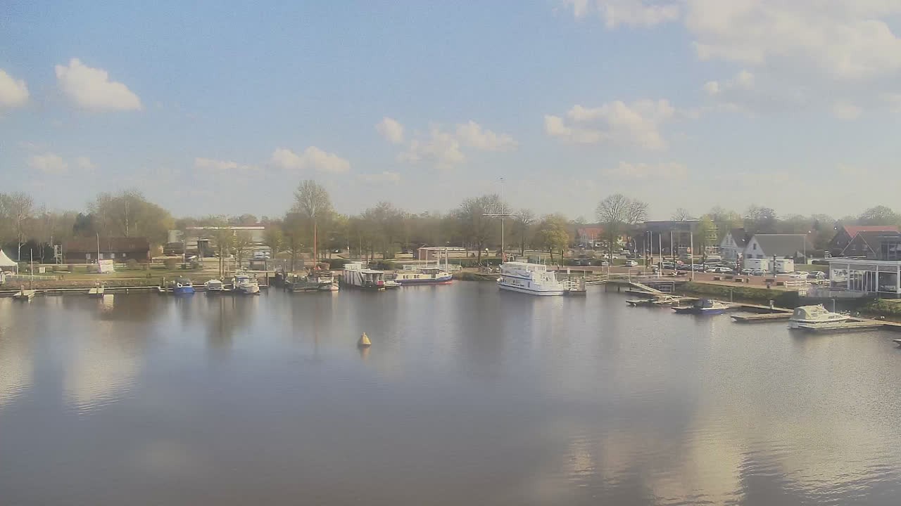 Archiv Foto Webcam Barßel: Bootshafen