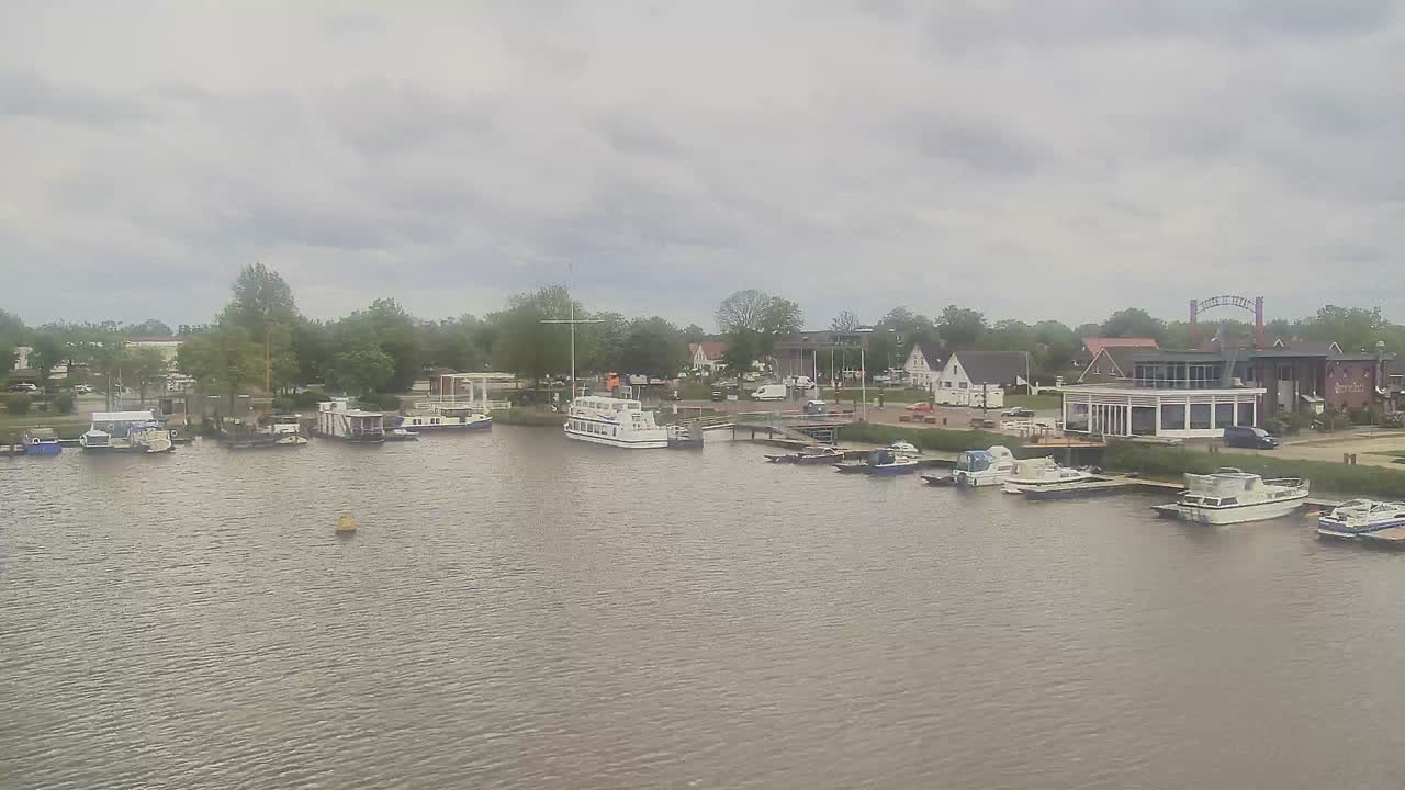 Archiv Foto Webcam Barßel: Bootshafen