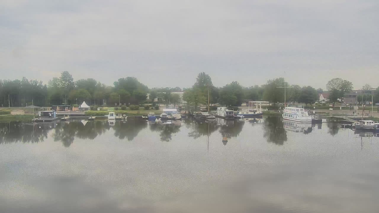 Archiv Foto Webcam Barßel: Bootshafen