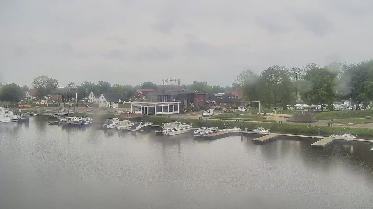 Archiv Foto Webcam Barßel: Bootshafen