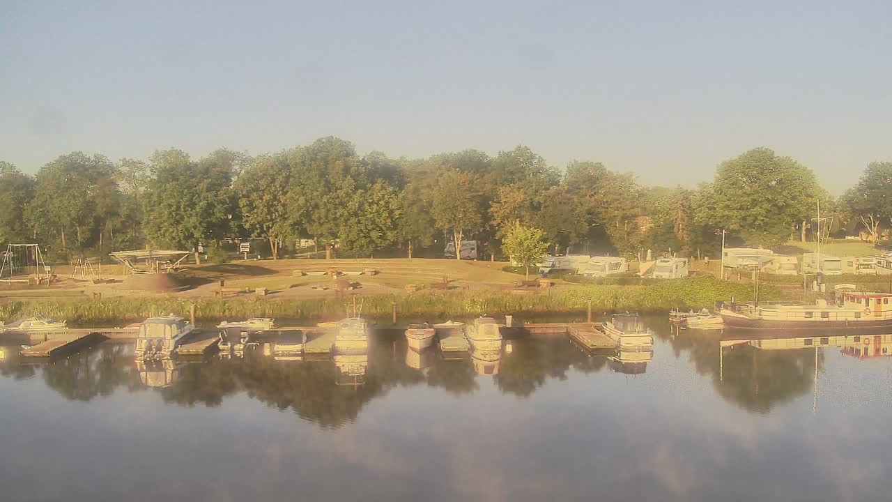 Archiv Foto Webcam Barßel: Bootshafen