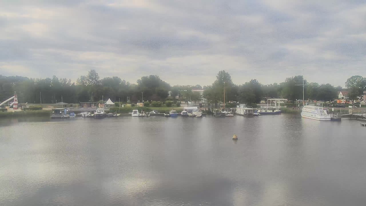 Archiv Foto Webcam Barßel: Bootshafen