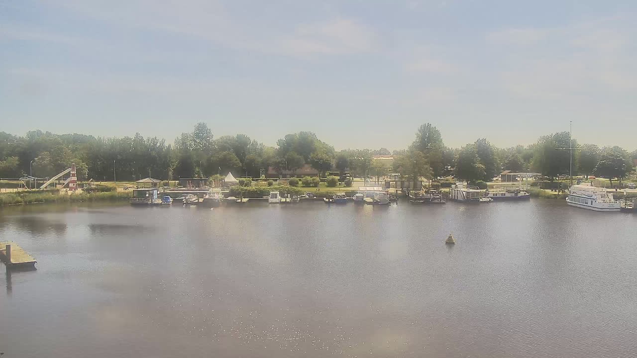 Archiv Foto Webcam Barßel: Bootshafen