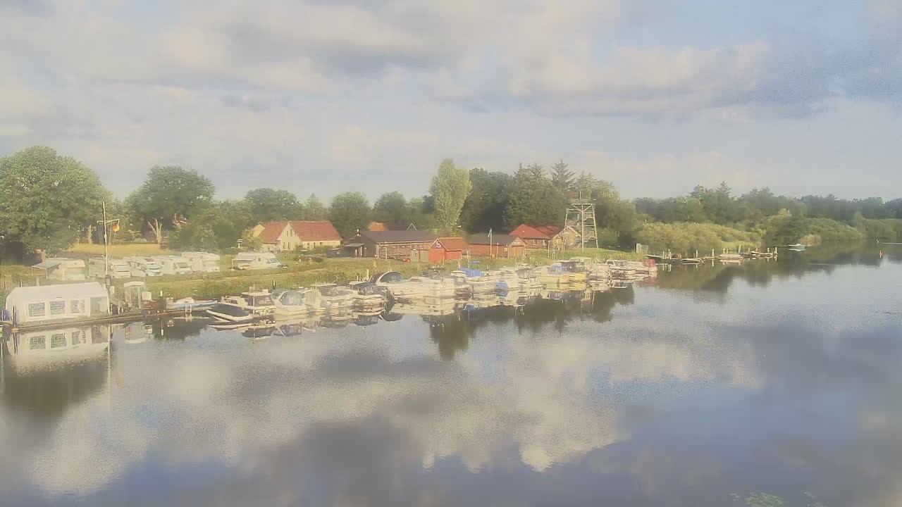 Archiv Foto Webcam Barßel: Bootshafen
