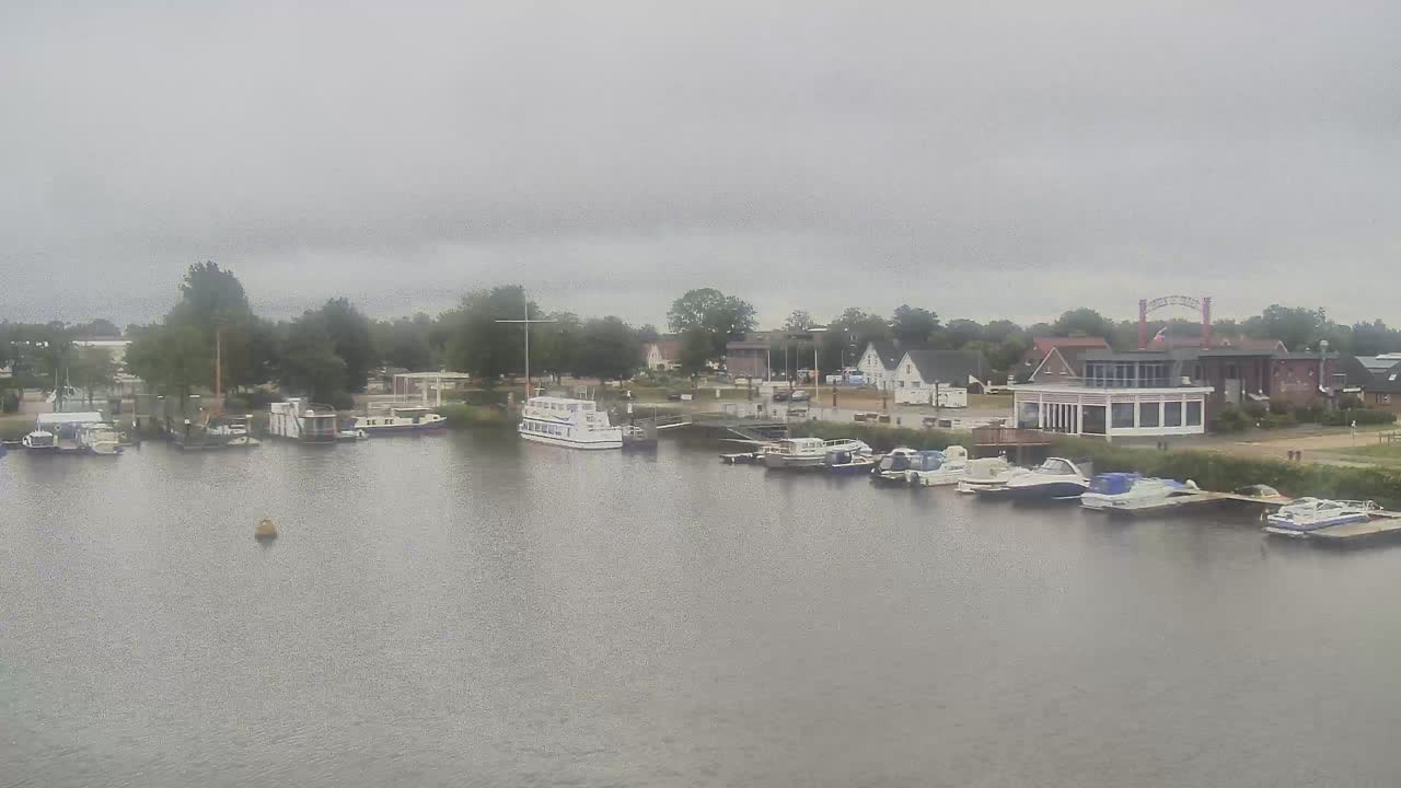 Archiv Foto Webcam Barßel: Bootshafen