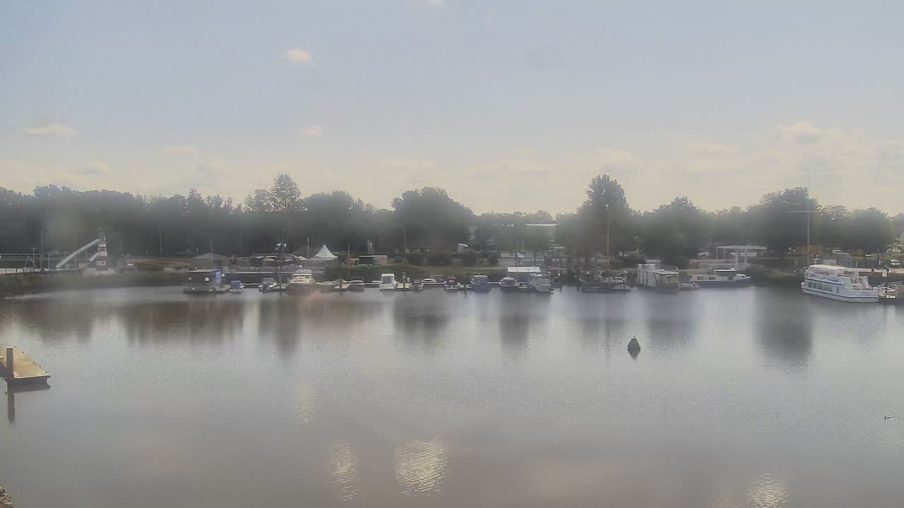 Archiv Foto Webcam Barßel: Bootshafen
