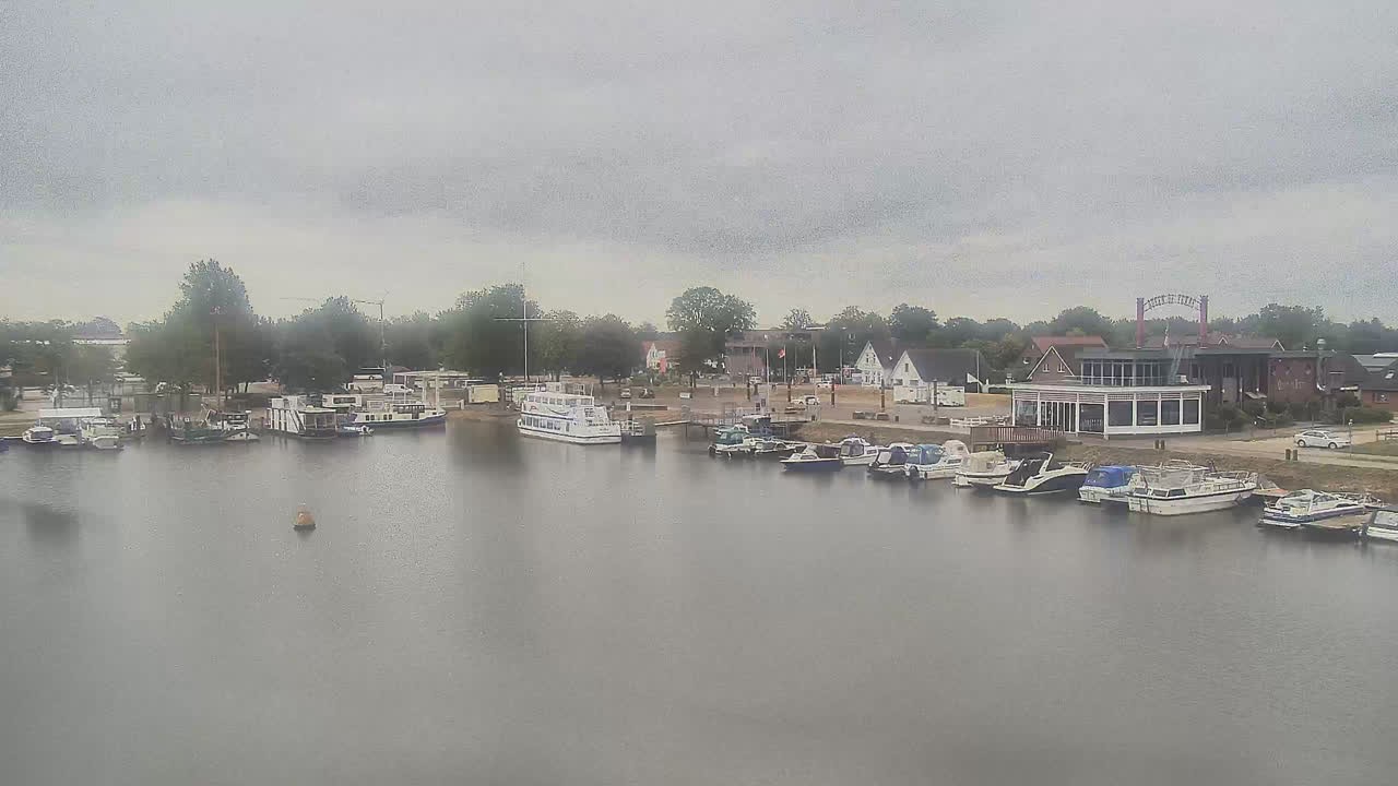 Archiv Foto Webcam Barßel: Bootshafen