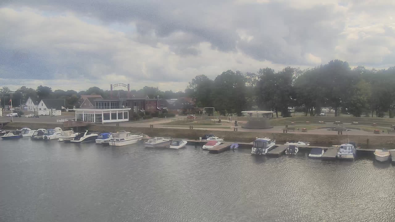 Archiv Foto Webcam Barßel: Bootshafen