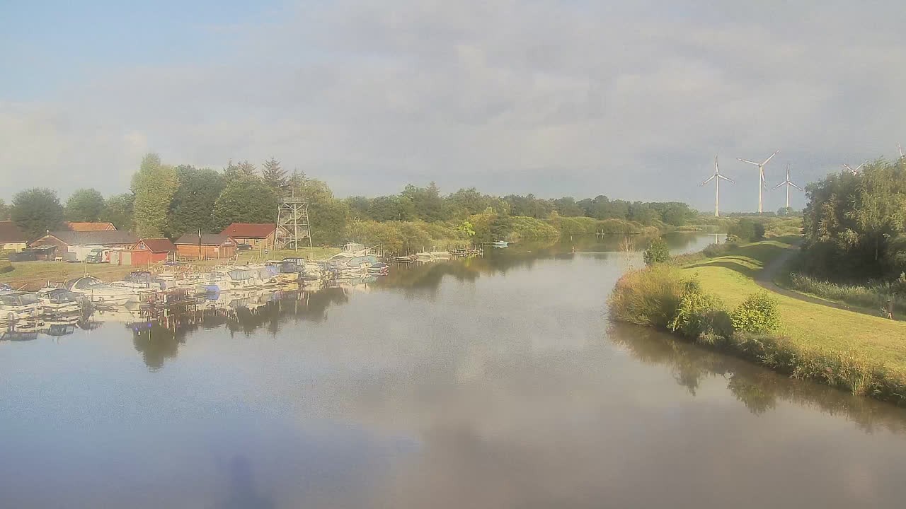 Archiv Foto Webcam Barßel: Bootshafen