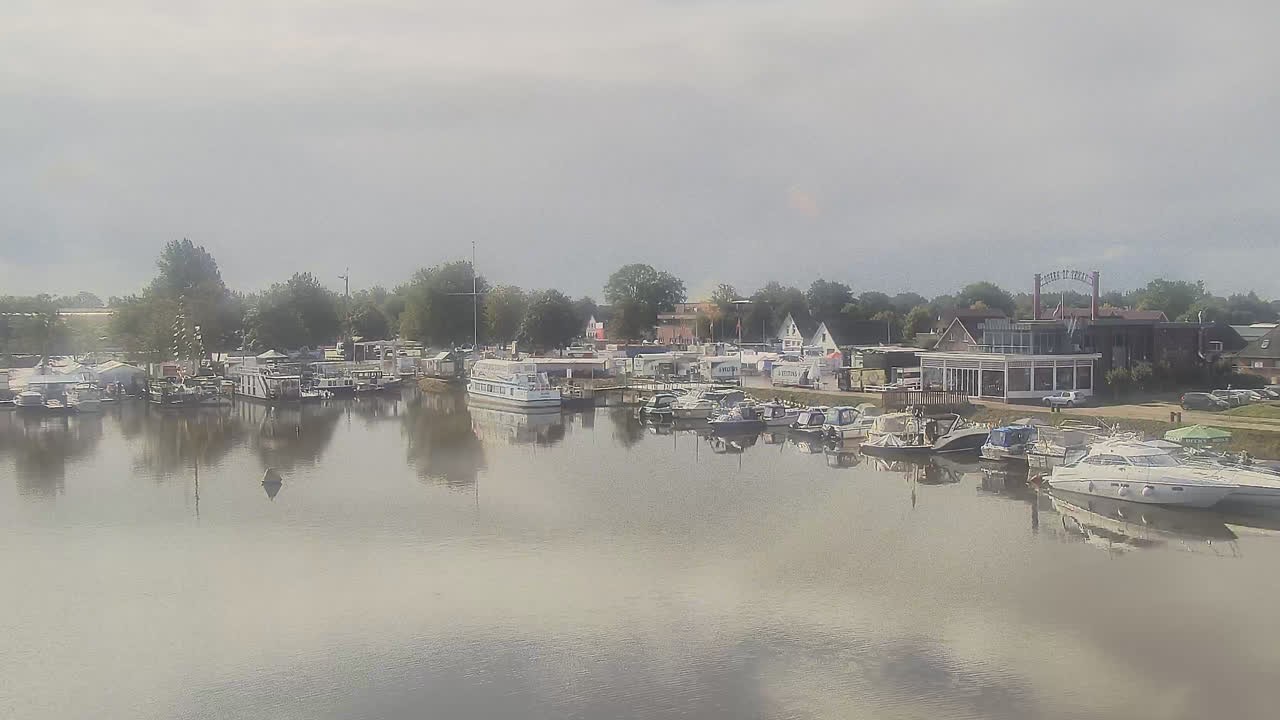 Archiv Foto Webcam Barßel: Bootshafen