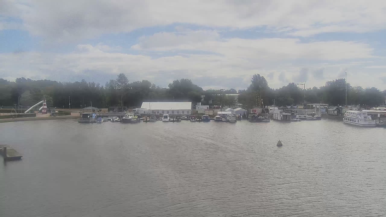 Archiv Foto Webcam Barßel: Bootshafen