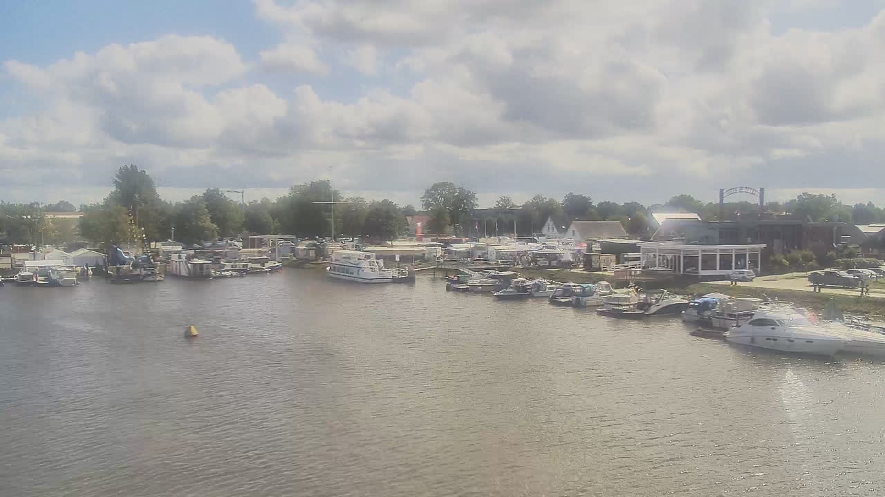 Archiv Foto Webcam Barßel: Bootshafen