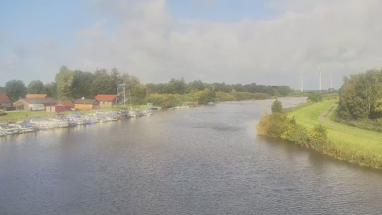 Archiv Foto Webcam Barßel: Bootshafen
