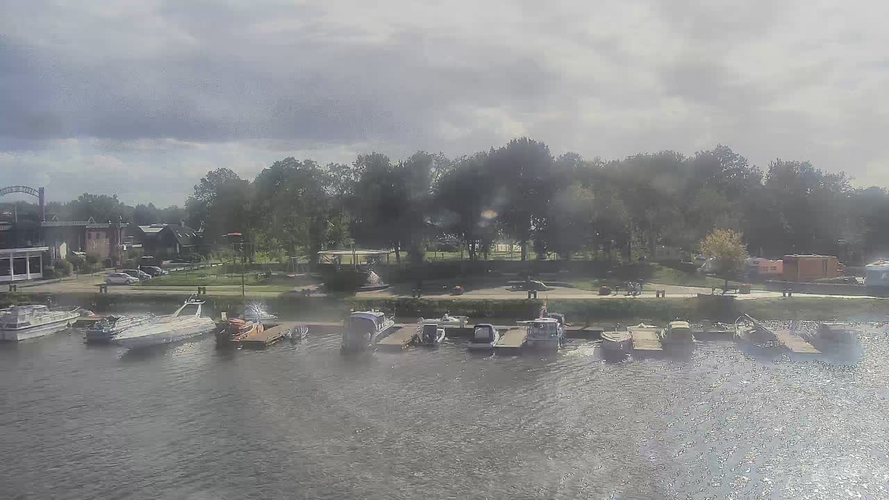 Archiv Foto Webcam Barßel: Bootshafen