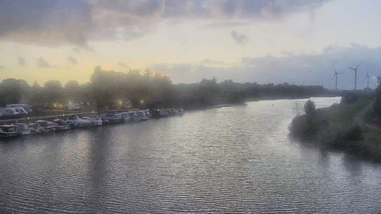 Archiv Foto Webcam Barßel: Bootshafen