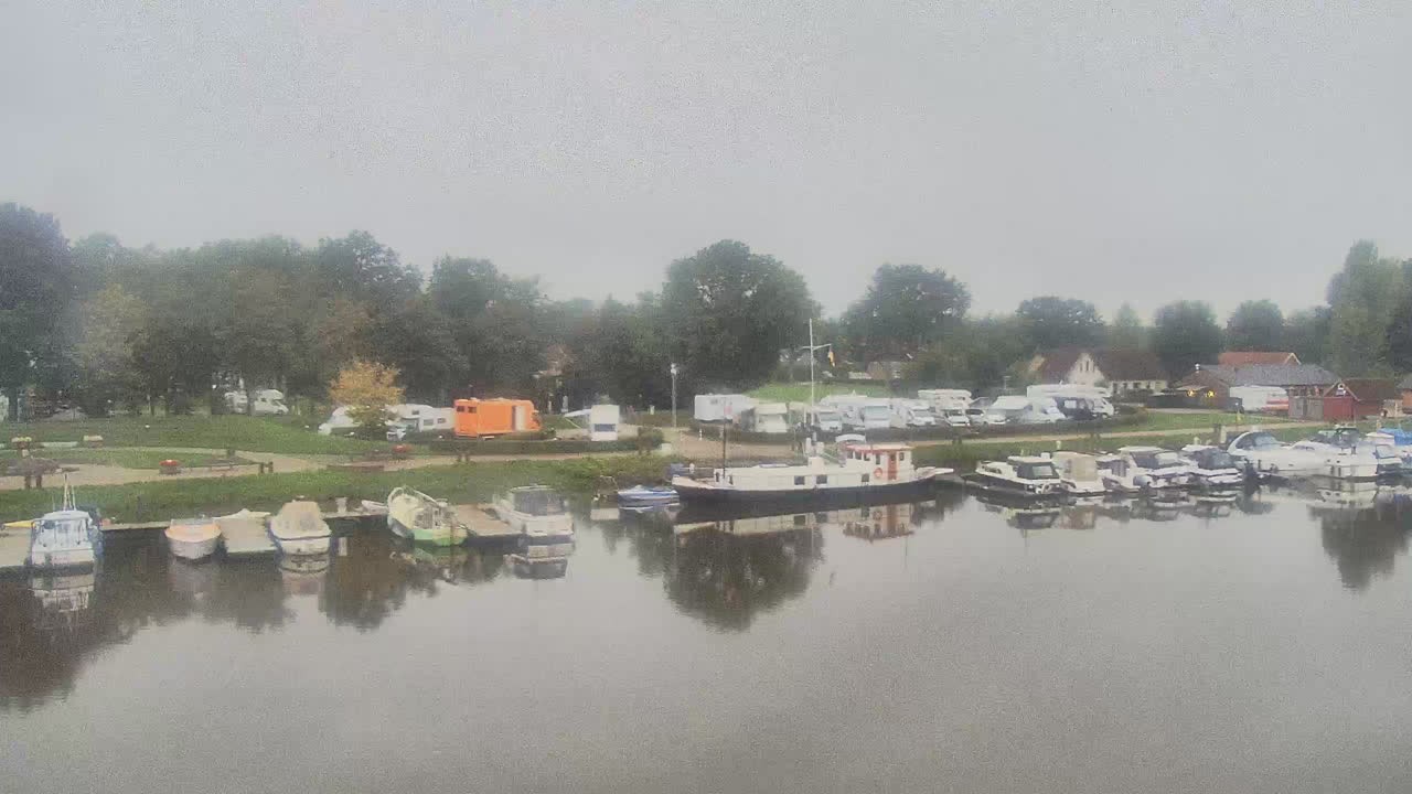 Archiv Foto Webcam Barßel: Bootshafen