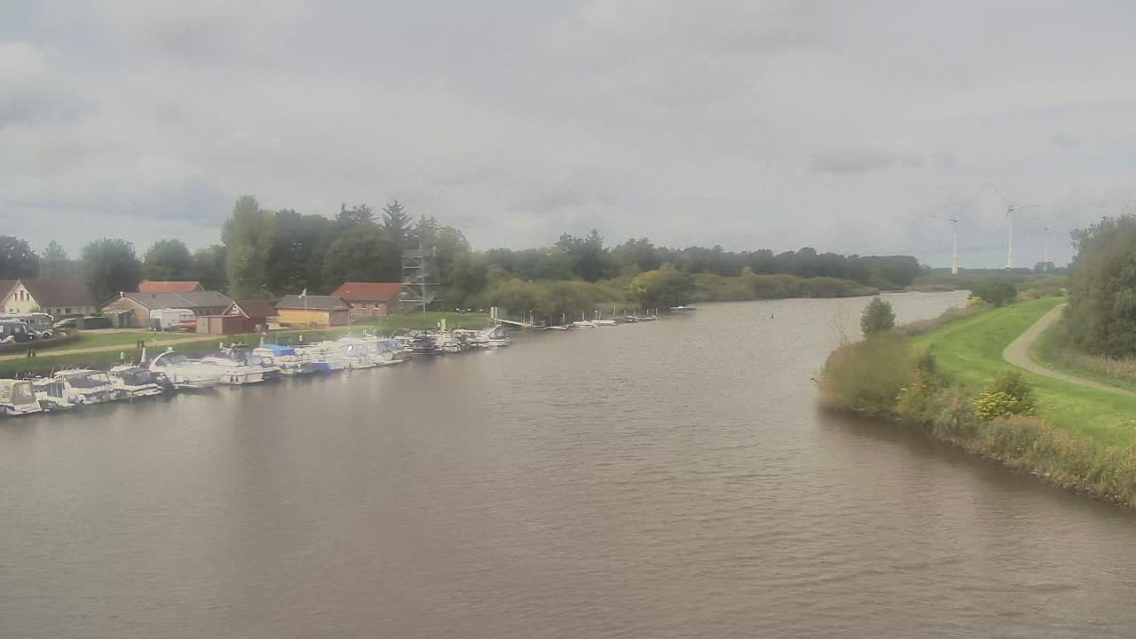 Archiv Foto Webcam Barßel: Bootshafen