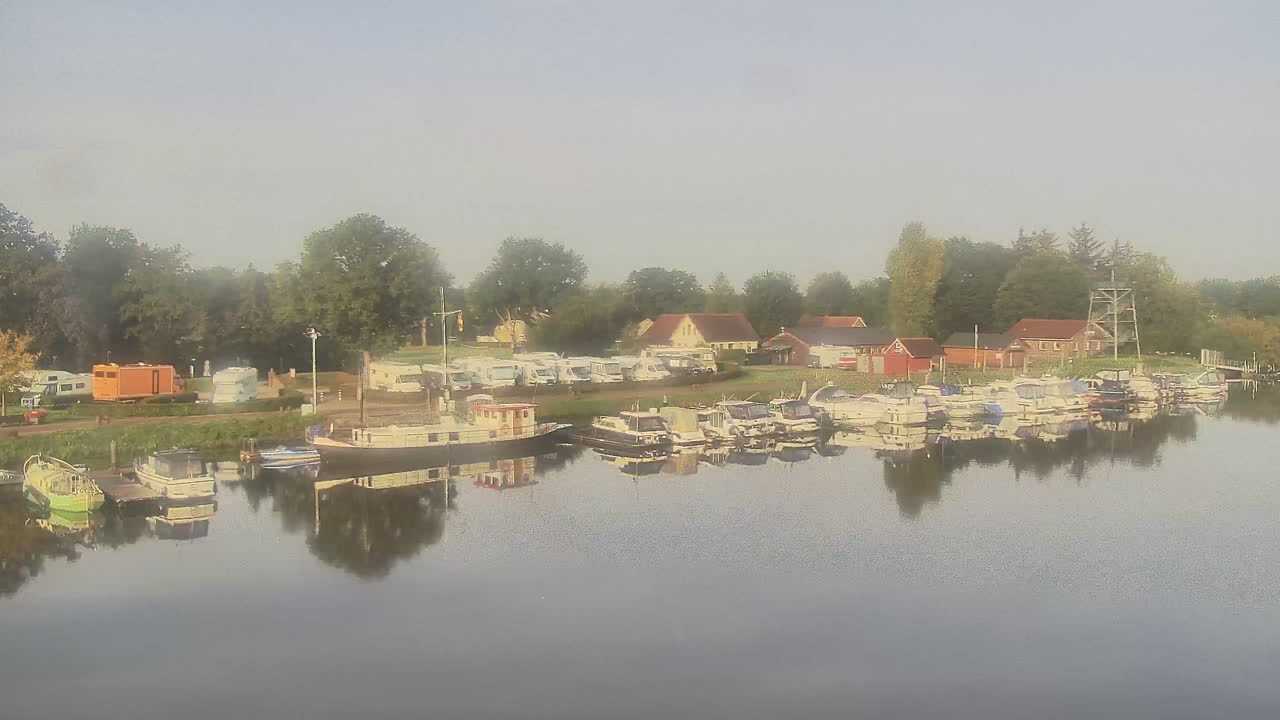 Archiv Foto Webcam Barßel: Bootshafen