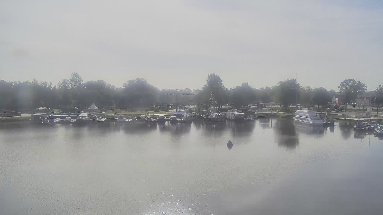 Archiv Foto Webcam Barßel: Bootshafen