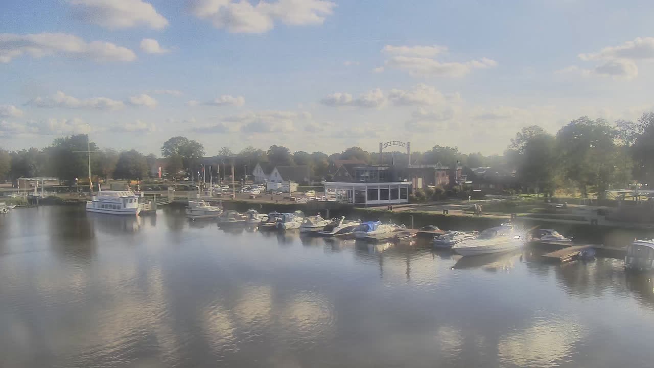 Archiv Foto Webcam Barßel: Bootshafen