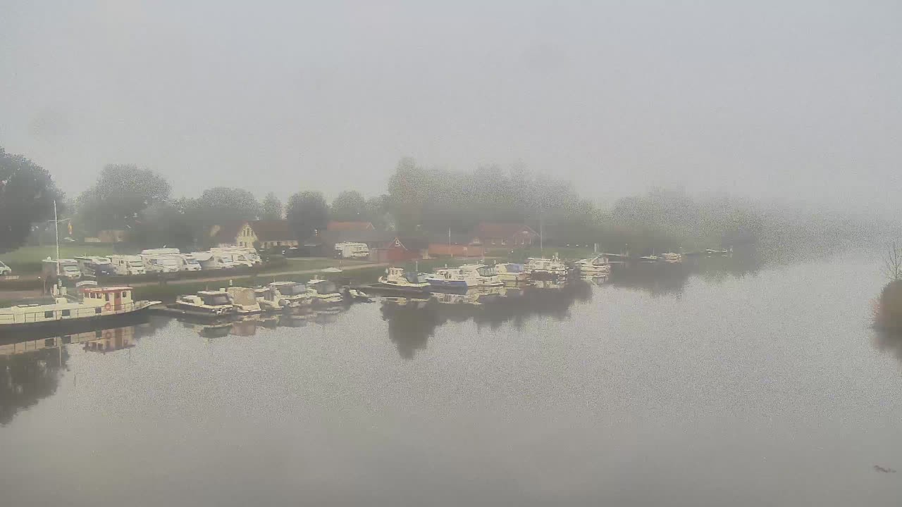 Archiv Foto Webcam Barßel: Bootshafen