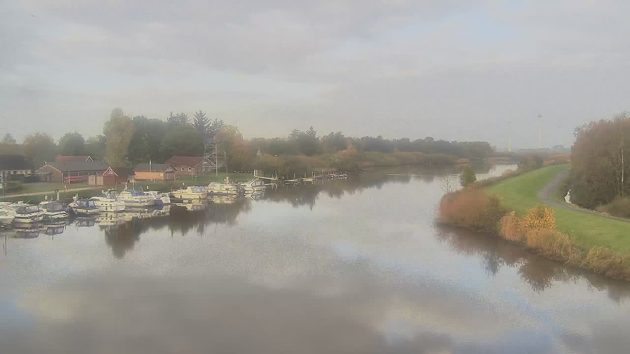 Archiv Foto Webcam Barßel: Bootshafen